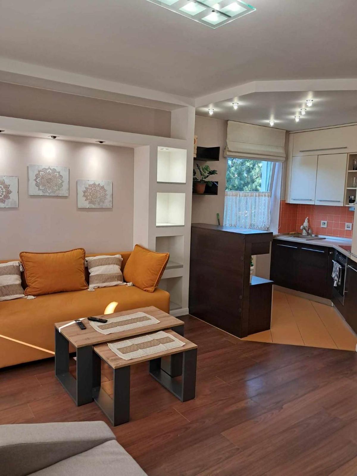 Apartament Julia 1-4 Os Parter Balkon Garaz Westerplatte Kielce Esterno foto
